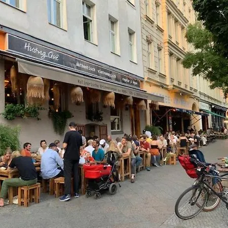 S31 - 22 Bergmannstrasse Front *