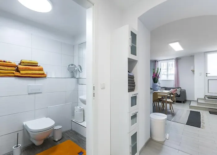 S31 - 22 Bergmannstrasse Front * Berlín