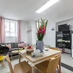 S31 - 22 Bergmannstrasse Front * Berlijn