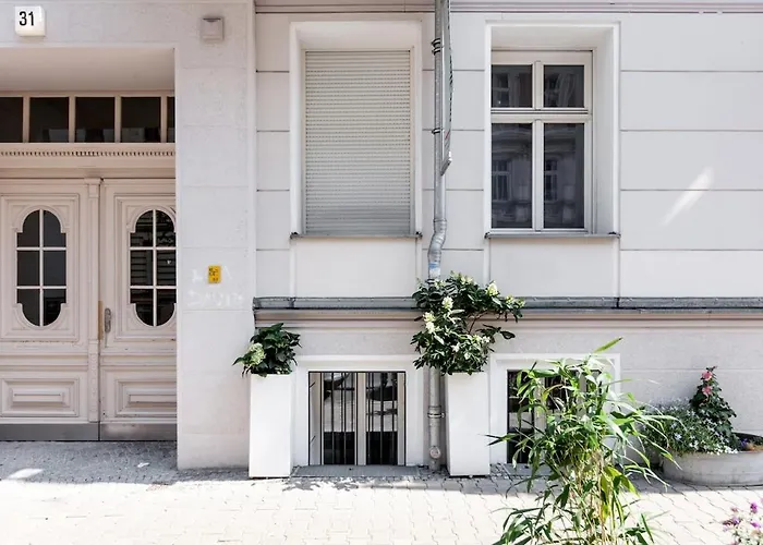 S31 - 22 Bergmannstrasse Front Lägenhet *